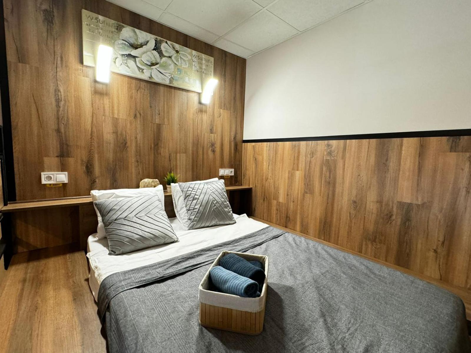 Lliri 32 Apartment *